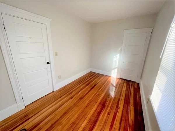 3 bed, 1 bath apartment for rent at 109 Capen St Unit 3, Dorchester — photo 11 of 11