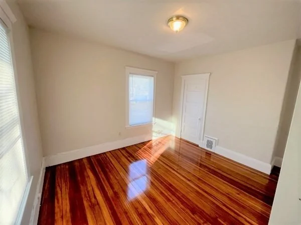 3 bed, 1 bath apartment for rent at 109 Capen St Unit 3, Dorchester — photo 8 of 11