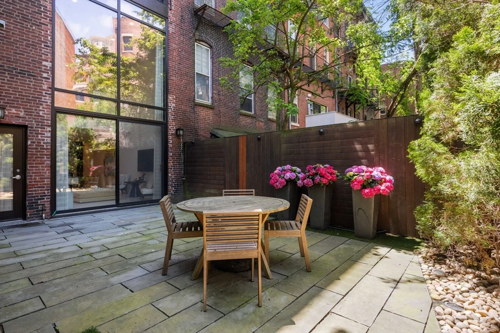 3 bed, 3 bath apartment for rent at 109 Chandler St Unit 1, South End — photo 34 of 36