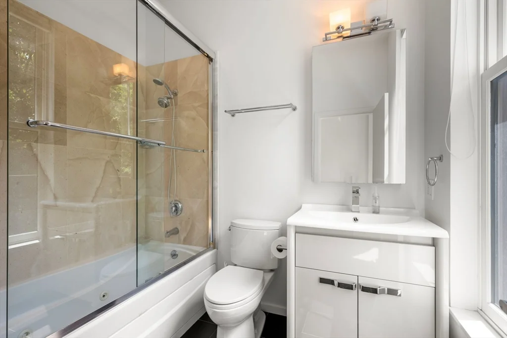 3 bed, 3 bath apartment for rent at 109 Chandler St Unit 1, South End — photo 31 of 36