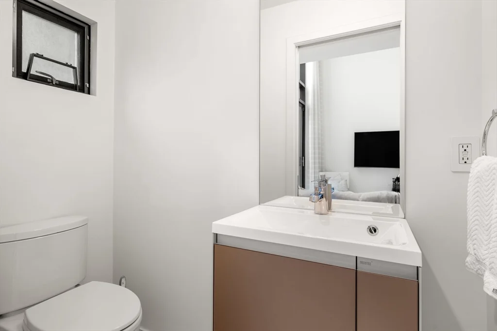 3 bed, 3 bath apartment for rent at 109 Chandler St Unit 1, South End — photo 33 of 36