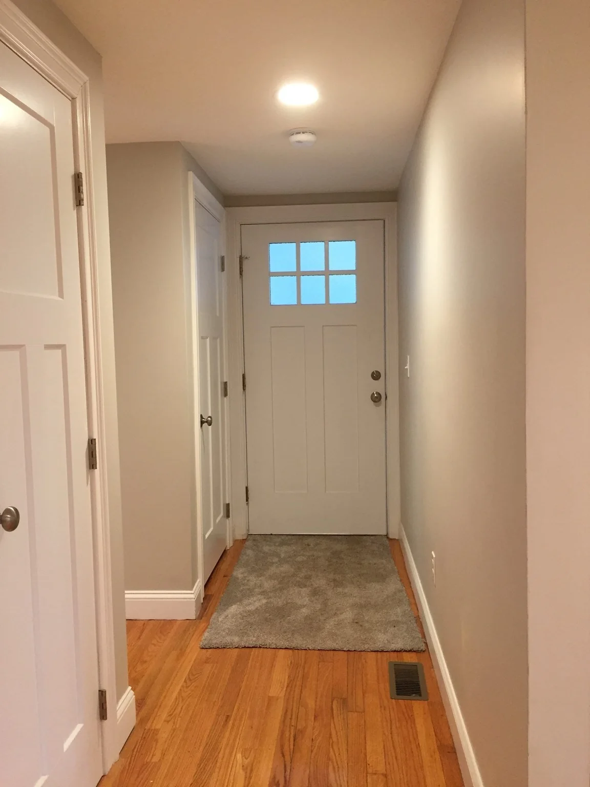 2 bed, 2 bath apartment for rent at 109 Clinton Rd Unit 1, Sterling — photo 4 of 19