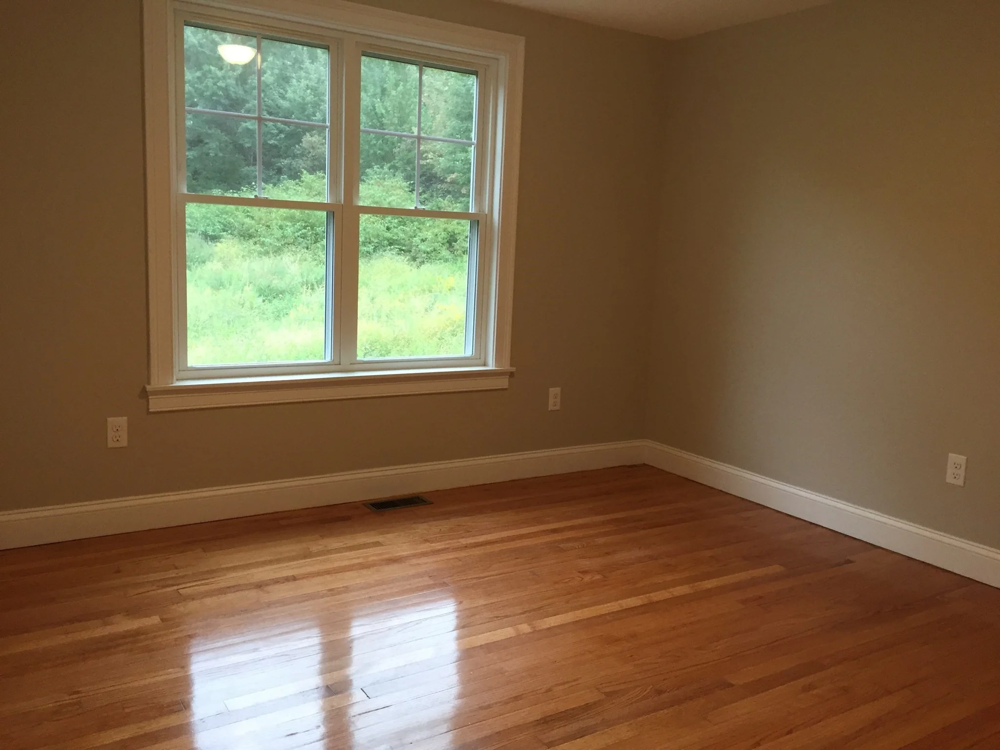 2 bed, 2 bath apartment for rent at 109 Clinton Rd Unit 1, Sterling — photo 11 of 19