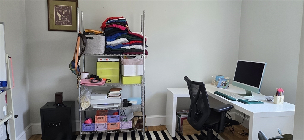 2 bed, 1 bath apartment for rent at 109 Cushing Unit 2, West Cambridge — photo 6 of 10