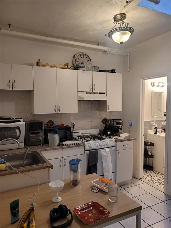 1 bed, 1 bath apartment for rent at 109 Dartmouth St Unit 25, South End — photo 6 of 9
