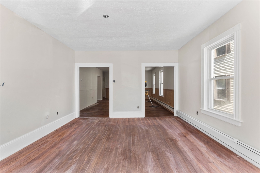 2 bed, 1 bath apartment for rent at 109 Davis St Unit 1, New Bedford — photo 19 of 21