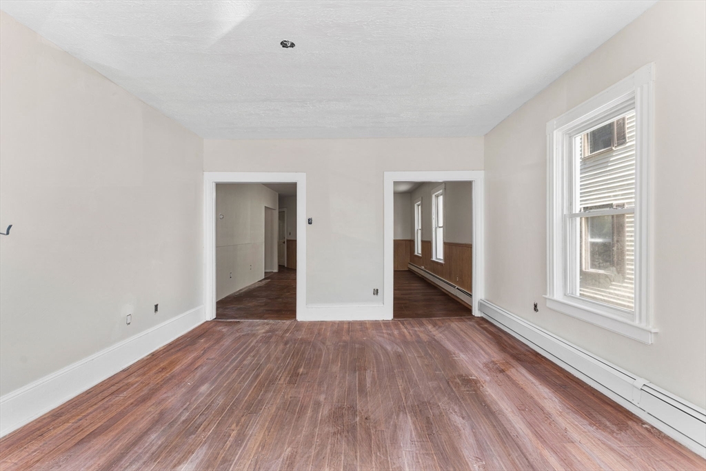 2 bed, 1 bath apartment for rent at 109 Davis St Unit 1, New Bedford — photo 9 of 21