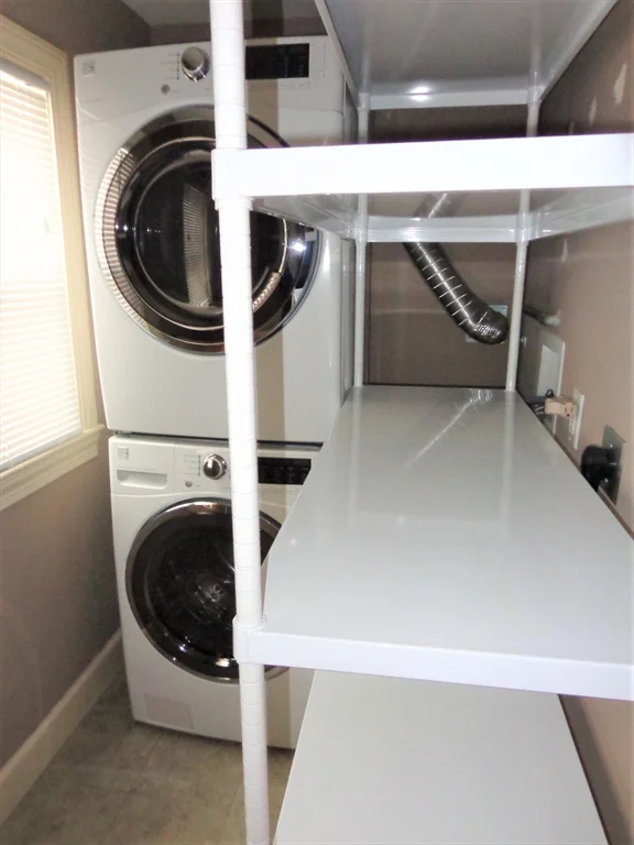 2 bed, 1 bath apartment for rent at 109 Fayette St Unit 2, Watertown — photo 10 of 14