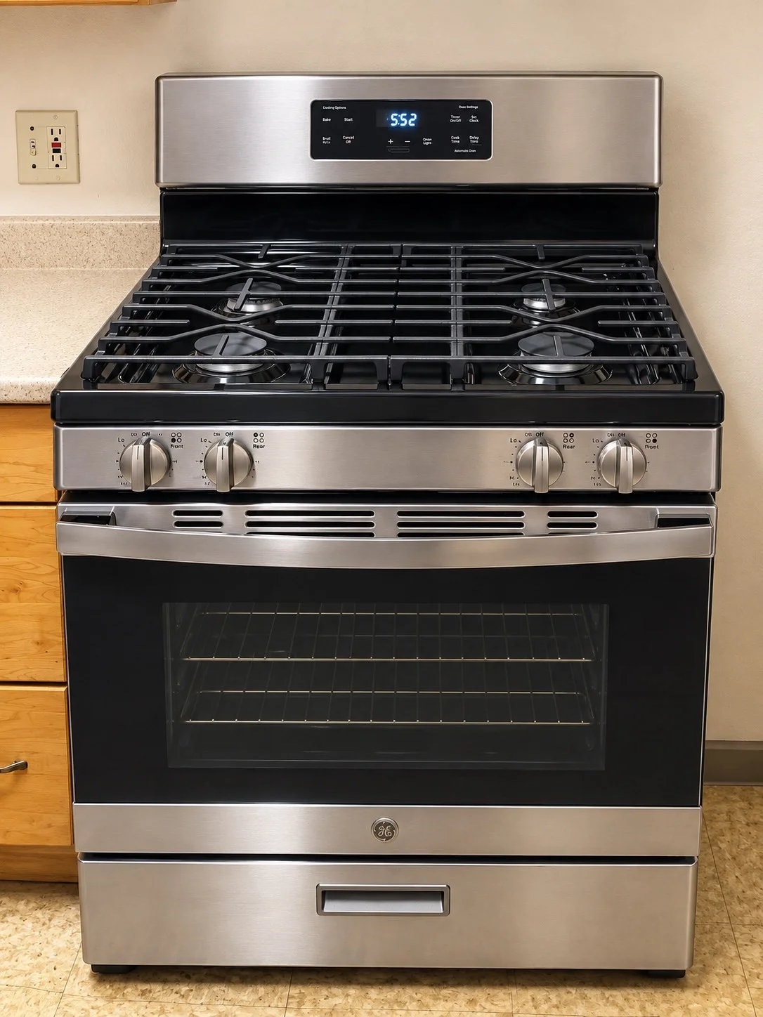 2 bed, 1 bath apartment for rent at 109 Garden St Unit 2, Lawrence — photo 8 of 12