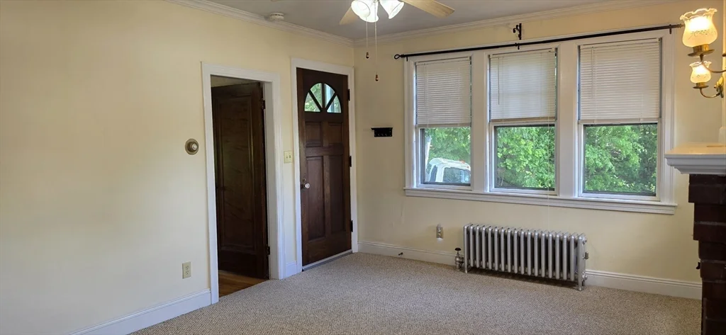 2 bed, 1 bath apartment for rent at 109 Green Hill Pkwy Unit 1, Worcester — photo 8 of 32