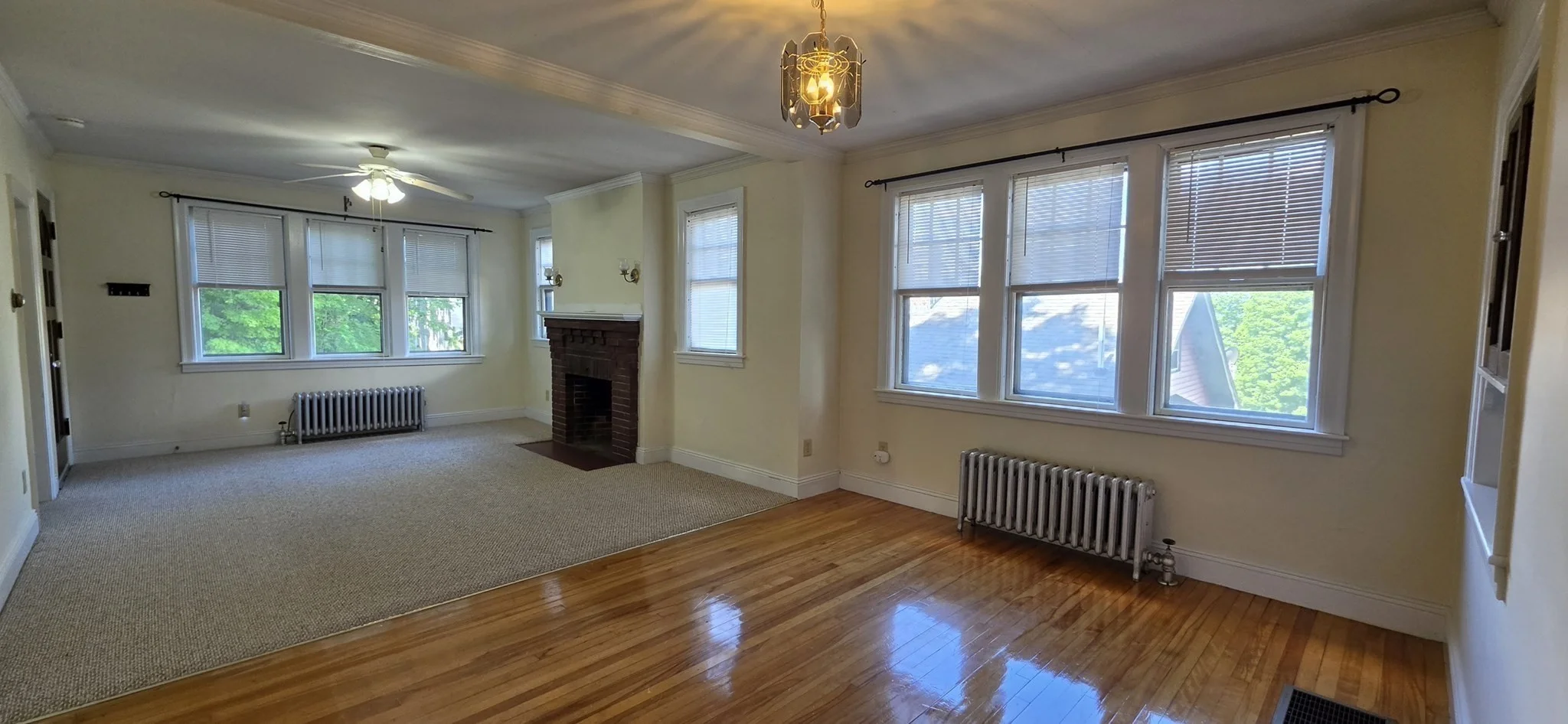 2 bed, 1 bath apartment for rent at 109 Green Hill Pkwy Unit 1, Worcester — photo 2 of 32