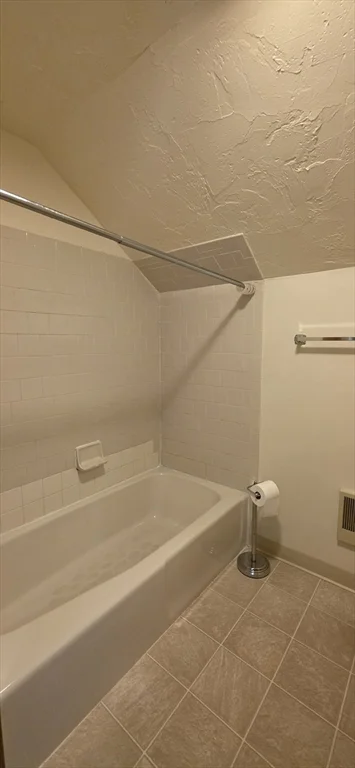 Studio bed, 1 bath apartment for rent at 109 Green Hill Pkwy Unit 2, Worcester — photo 8 of 23