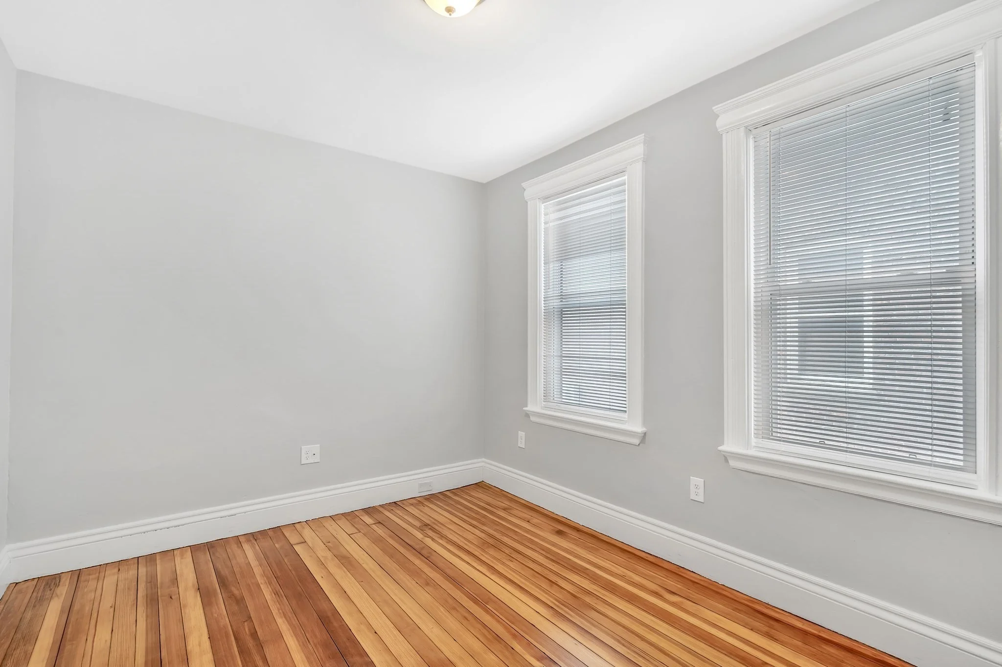 3 bed, 1 bath apartment for rent at 109 Harrishof St Unit 1, Roxbury — photo 11 of 18