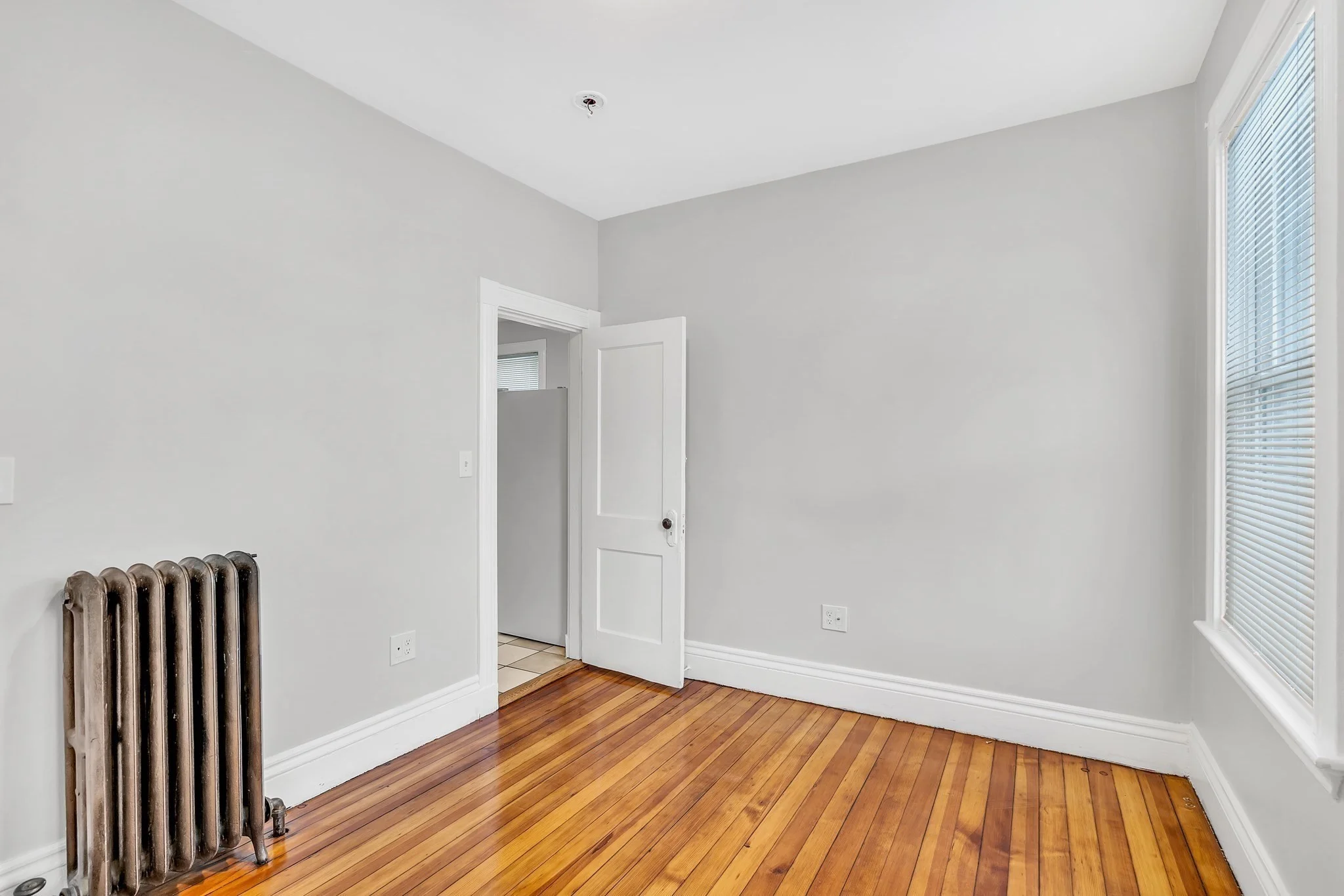 3 bed, 1 bath apartment for rent at 109 Harrishof St Unit 1, Roxbury — photo 15 of 18