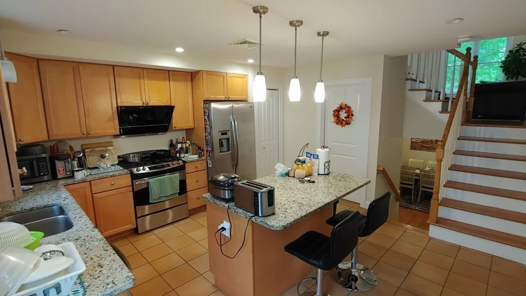 3 bed, 2.5 bath apartment for rent at 109 Harvey St Unit 109, North Cambridge — photo 4 of 23
