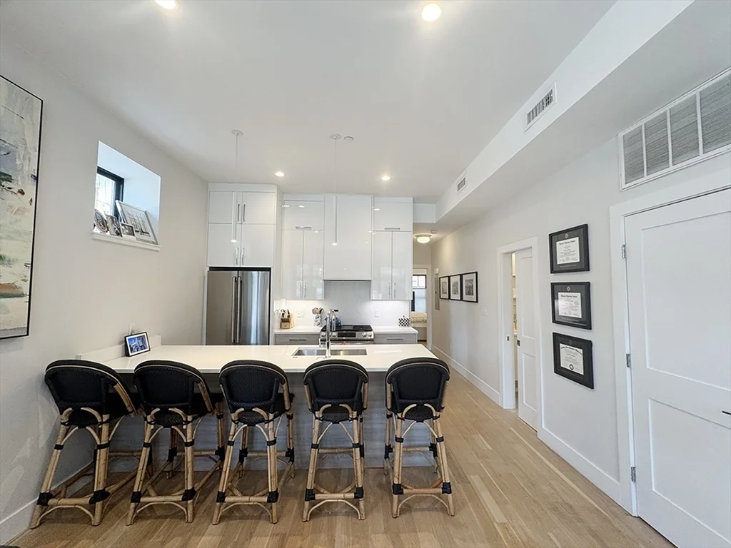 2 bed, 2 bath apartment for rent at 109 Liverpool St Unit 1, East Boston — photo 4 of 20
