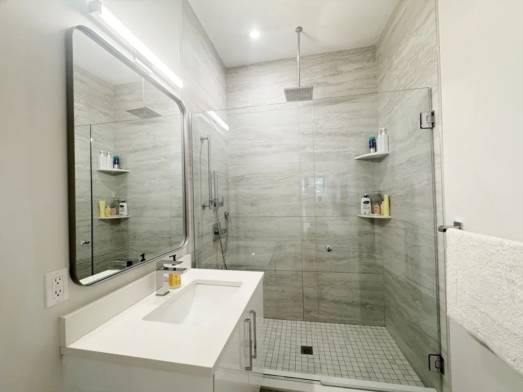 2 bed, 2 bath apartment for rent at 109 Liverpool St Unit 1, East Boston — photo 10 of 20