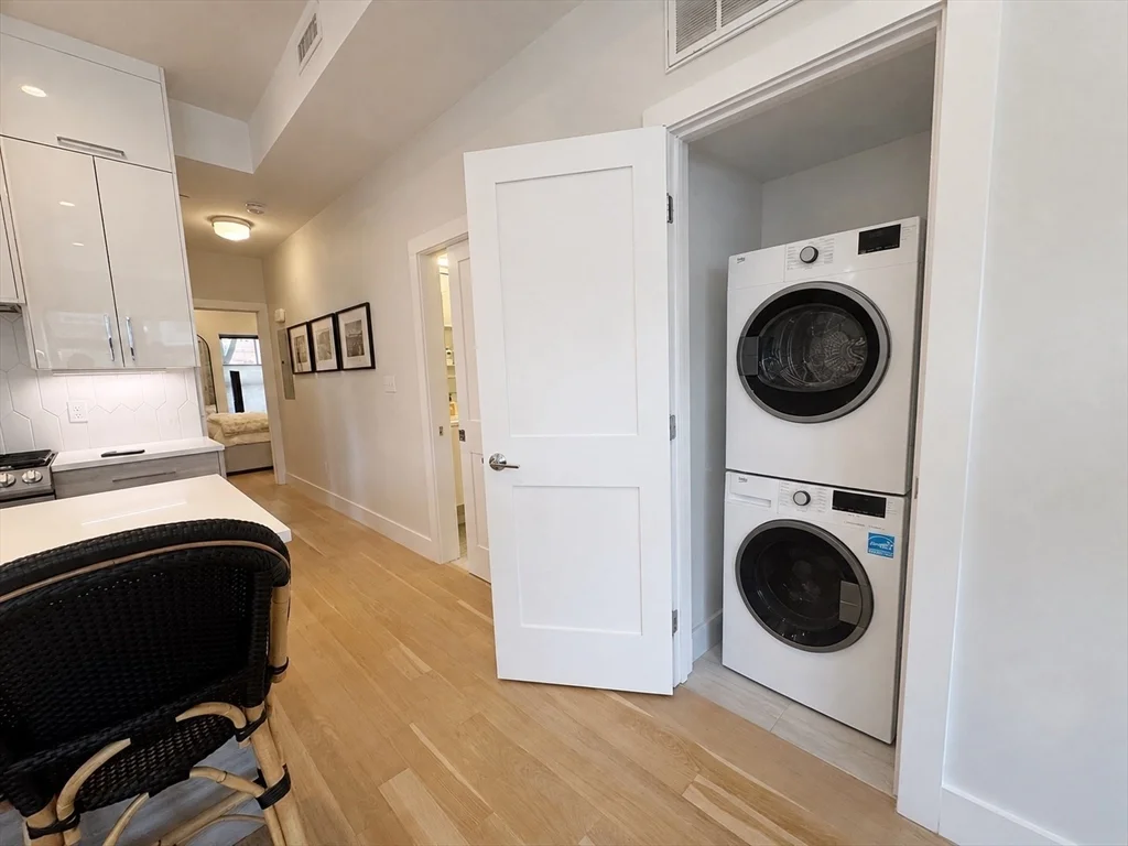 2 bed, 2 bath apartment for rent at 109 Liverpool St Unit 1, East Boston — photo 8 of 20