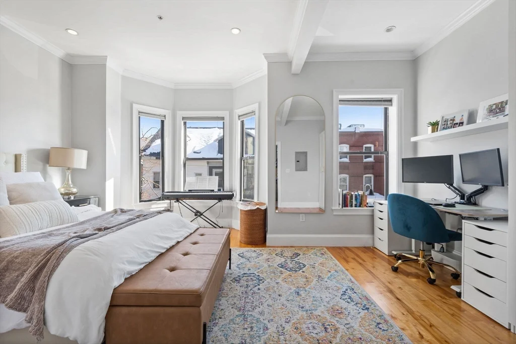 1 bed, 1 bath apartment for rent at 109 N St Unit 3, South Boston — photo 10 of 19