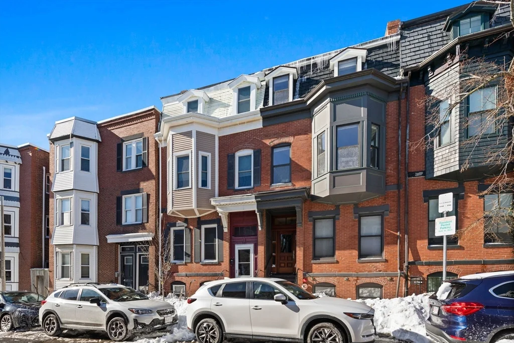 1 bed, 1 bath apartment for rent at 109 N St Unit 3, South Boston — photo 18 of 19