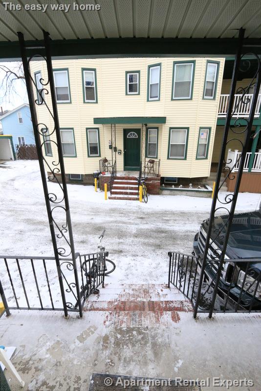 2 bed, 1 bath apartment for rent at 109 Perkins St Unit 2R, Sullivan Square — photo 13 of 15