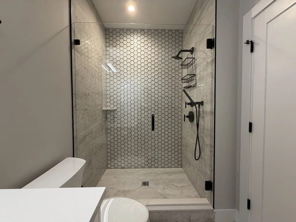 1 bed, 1 bath apartment for rent at 109 Prospect St Unit 102, Union Square — photo 11 of 21