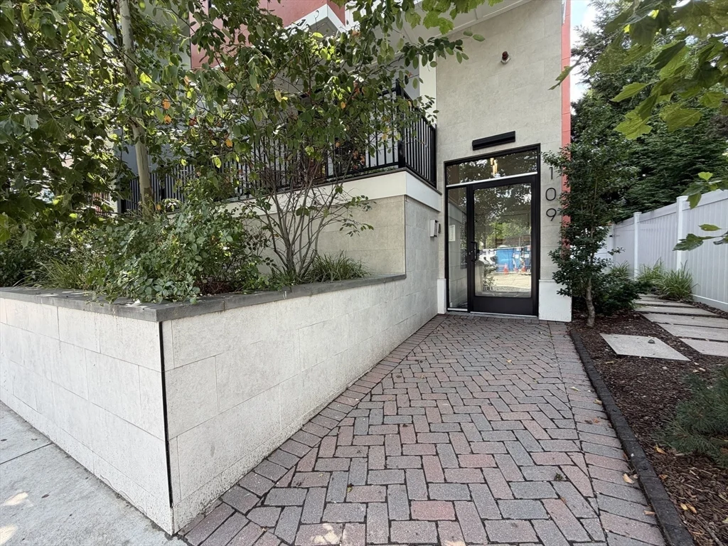 1 bed, 1 bath apartment for rent at 109 Prospect St Unit 102, Union Square — photo 21 of 21