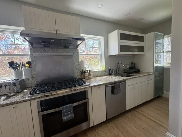 2 bed, 1 bath apartment for rent at 109 Rockview St Unit 2, Jamaica Plain — photo 8 of 15