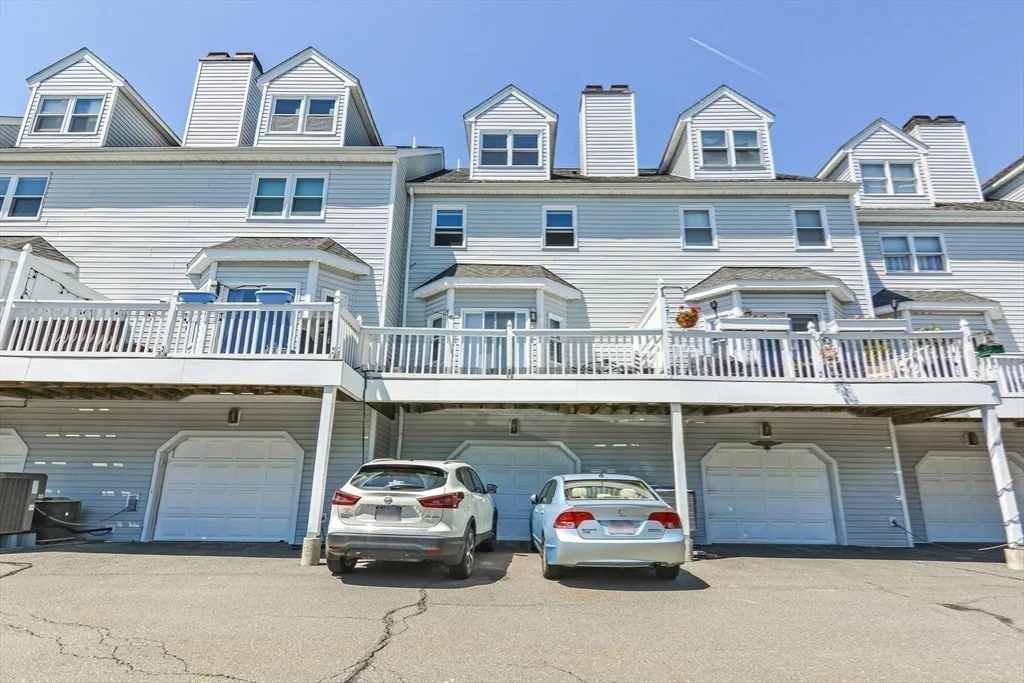 3 bed, 2 bath apartment for rent at 109 Salem St Unit 205, Revere — photo 24 of 33