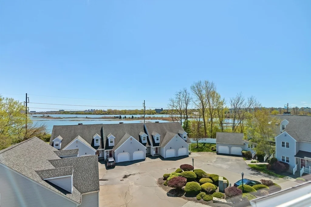 3 bed, 2 bath apartment for rent at 109 Salem St Unit 205, Revere — photo 13 of 33
