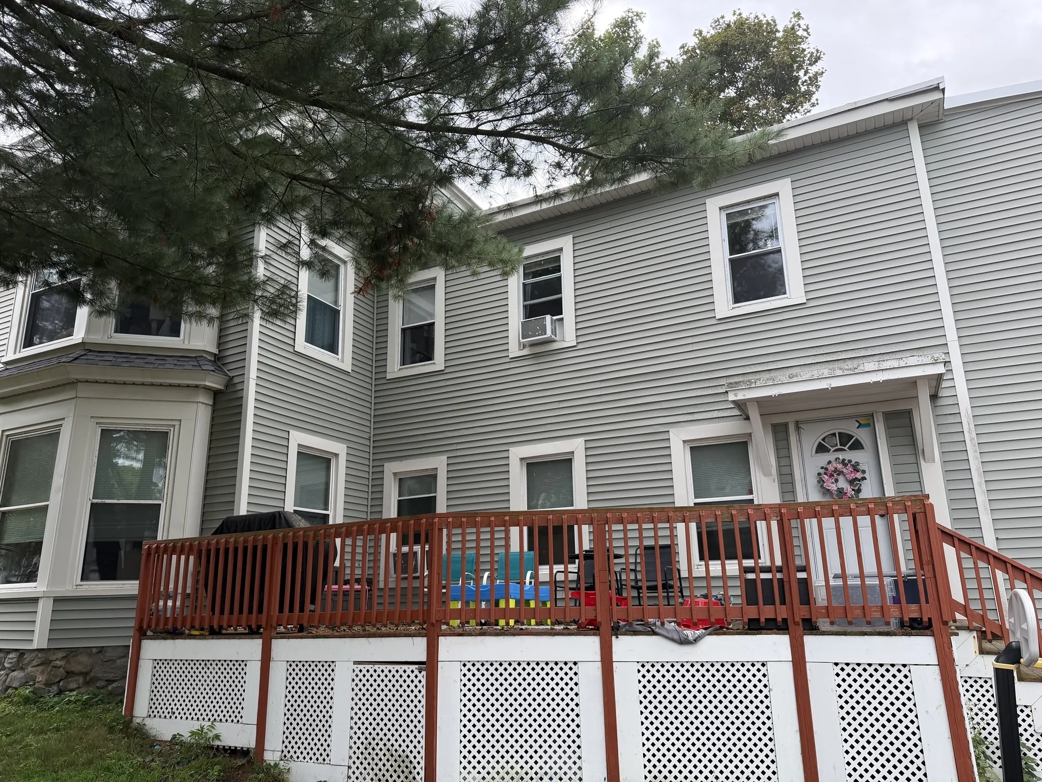 2 bed, 1 bath apartment for rent at 109 South Pleasant St Unit 1, Bradford — photo 2 of 3