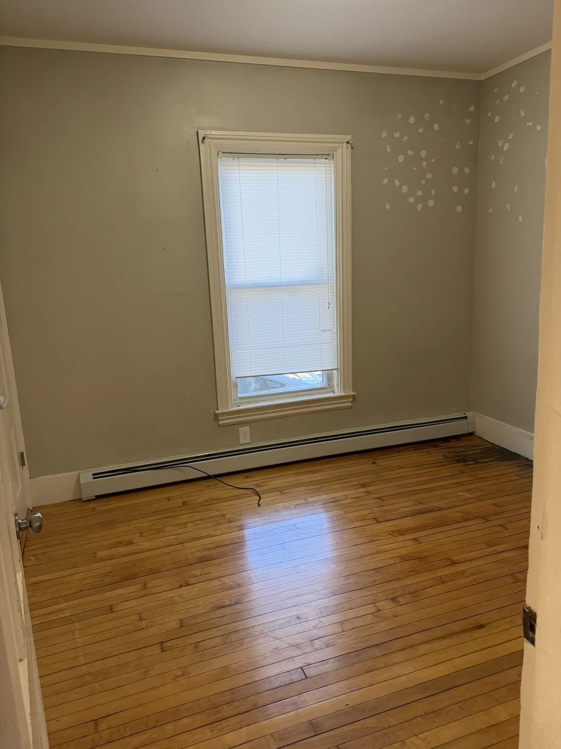 2 bed, 1 bath apartment for rent at 109 South Pleasant St Unit 1, Bradford — photo 6 of 10