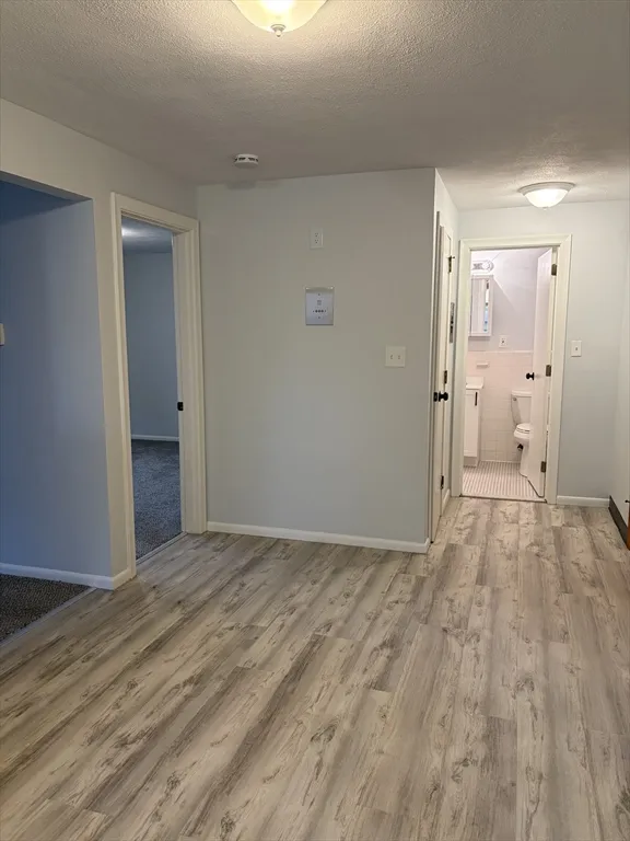 1 bed, 1 bath apartment for rent at 109 Trapelo Unit 4, Waltham — photo 4 of 13