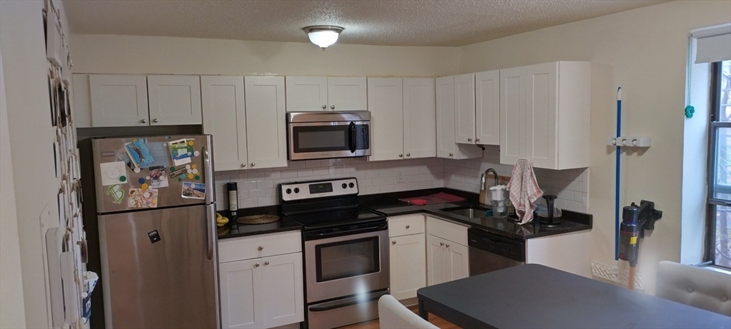 1 bed, 1 bath apartment for rent at 109 Tremont Pl Unit 611, Brighton