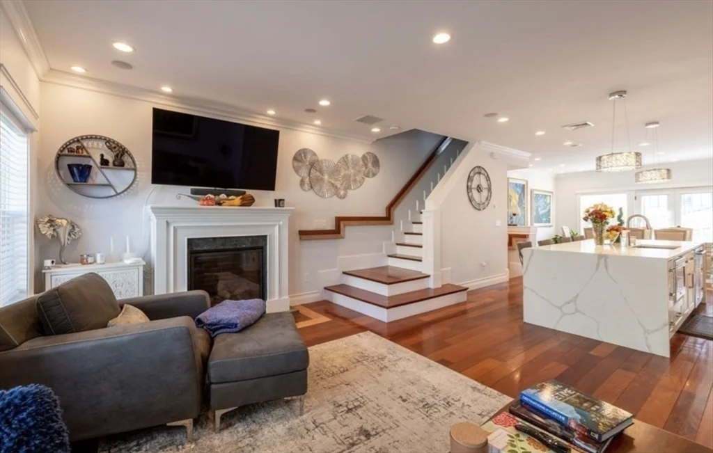 3 bed, 3 bath apartment for rent at 109 Tudor St, South Boston — photo 10 of 14