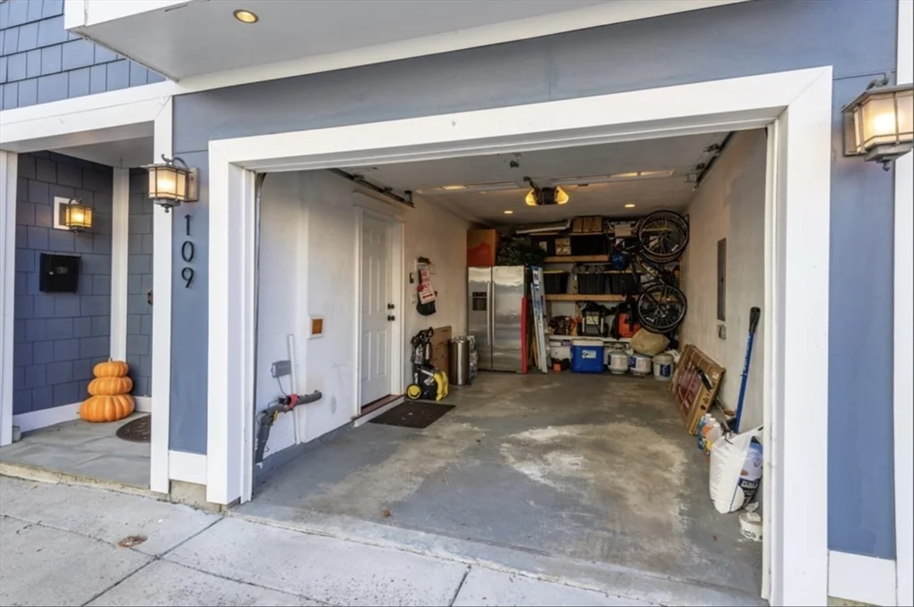 3 bed, 3 bath apartment for rent at 109 Tudor St, South Boston — photo 4 of 14