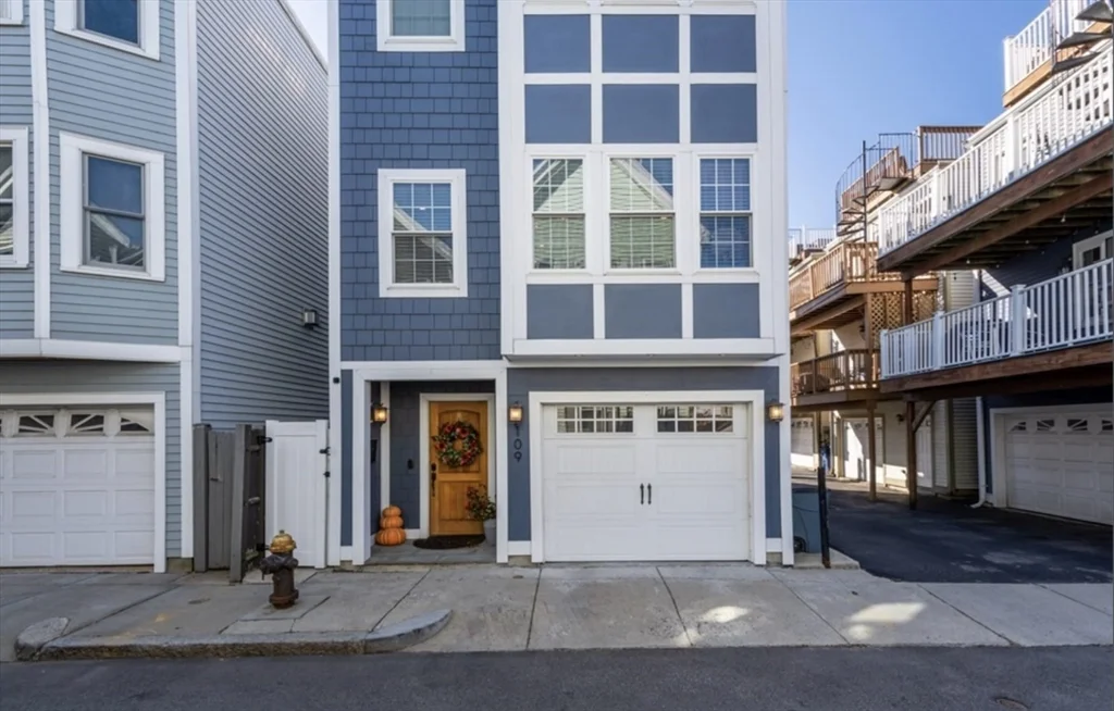 3 bed, 3 bath apartment for rent at 109 Tudor St, South Boston — photo 3 of 14