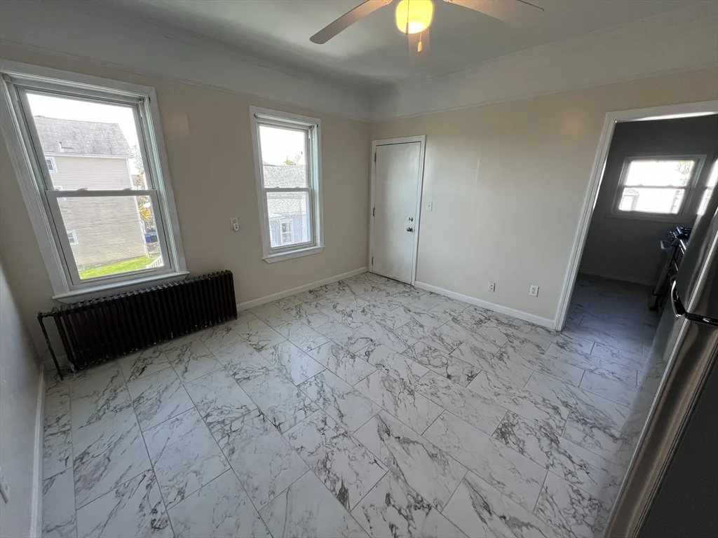 3 bed, 1 bath apartment for rent at 109 Walker St Unit 2, Fall River — photo 1 of 14
