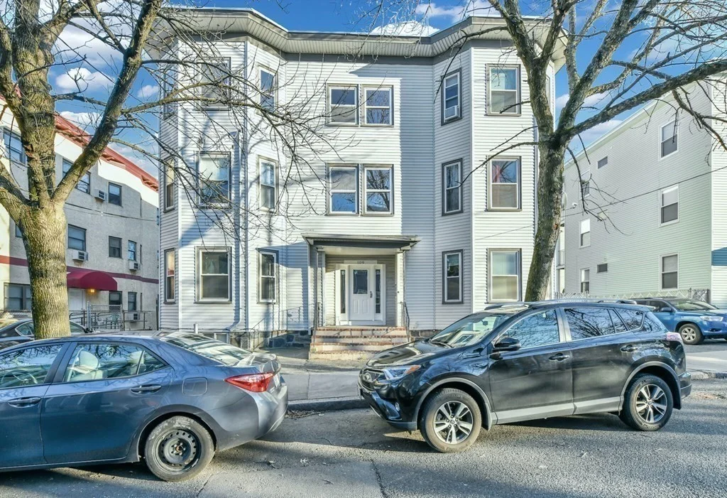 3 bed, 1 bath apartment for rent at 109 Walnut St Unit 3, Winter Hill — photo 22 of 22