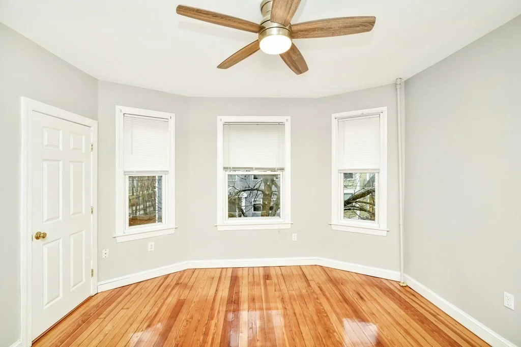 3 bed, 1 bath apartment for rent at 109 Walnut St Unit 3, Winter Hill — photo 11 of 22
