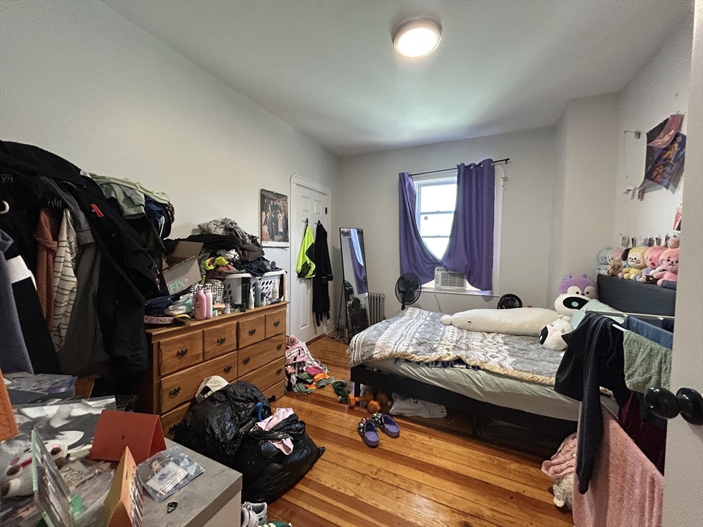 3 bed, 1 bath apartment for rent at 109 Walnut Unit 6, Winter Hill — photo 9 of 16
