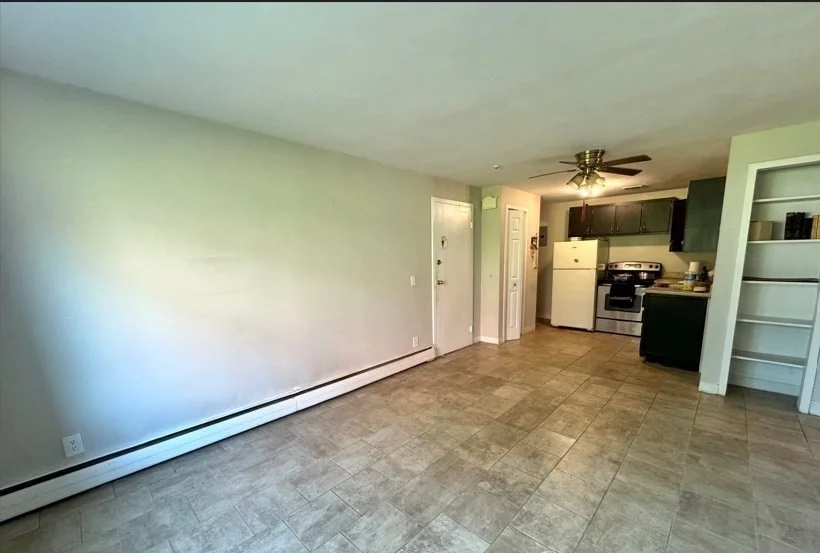 2 bed, 1 bath apartment for rent at 109 Warren St Unit 3, Watertown — photo 6 of 12