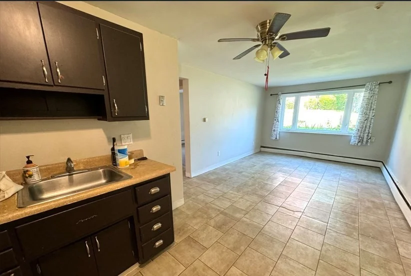 2 bed, 1 bath apartment for rent at 109 Warren St Unit 3, Watertown — photo 2 of 12