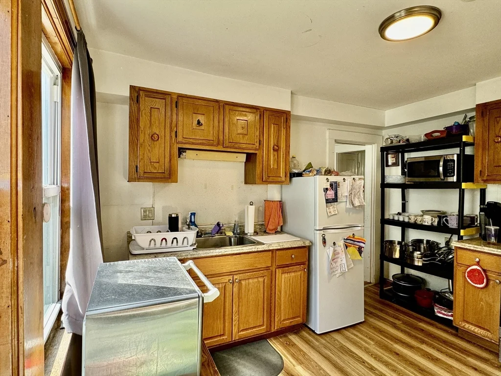 2 bed, 1 bath apartment for rent at 109 Waterston Ave Unit 1, Quincy — photo 11 of 14