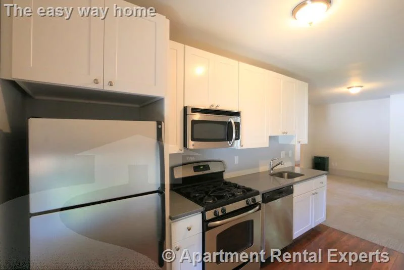 2 bed, 1 bath apartment for rent at 109 Winter St, East Cambridge — photo 2 of 36