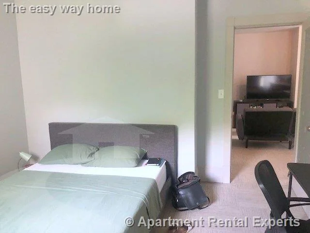 2 bed, 1 bath apartment for rent at 109 Winter St, East Cambridge — photo 20 of 36