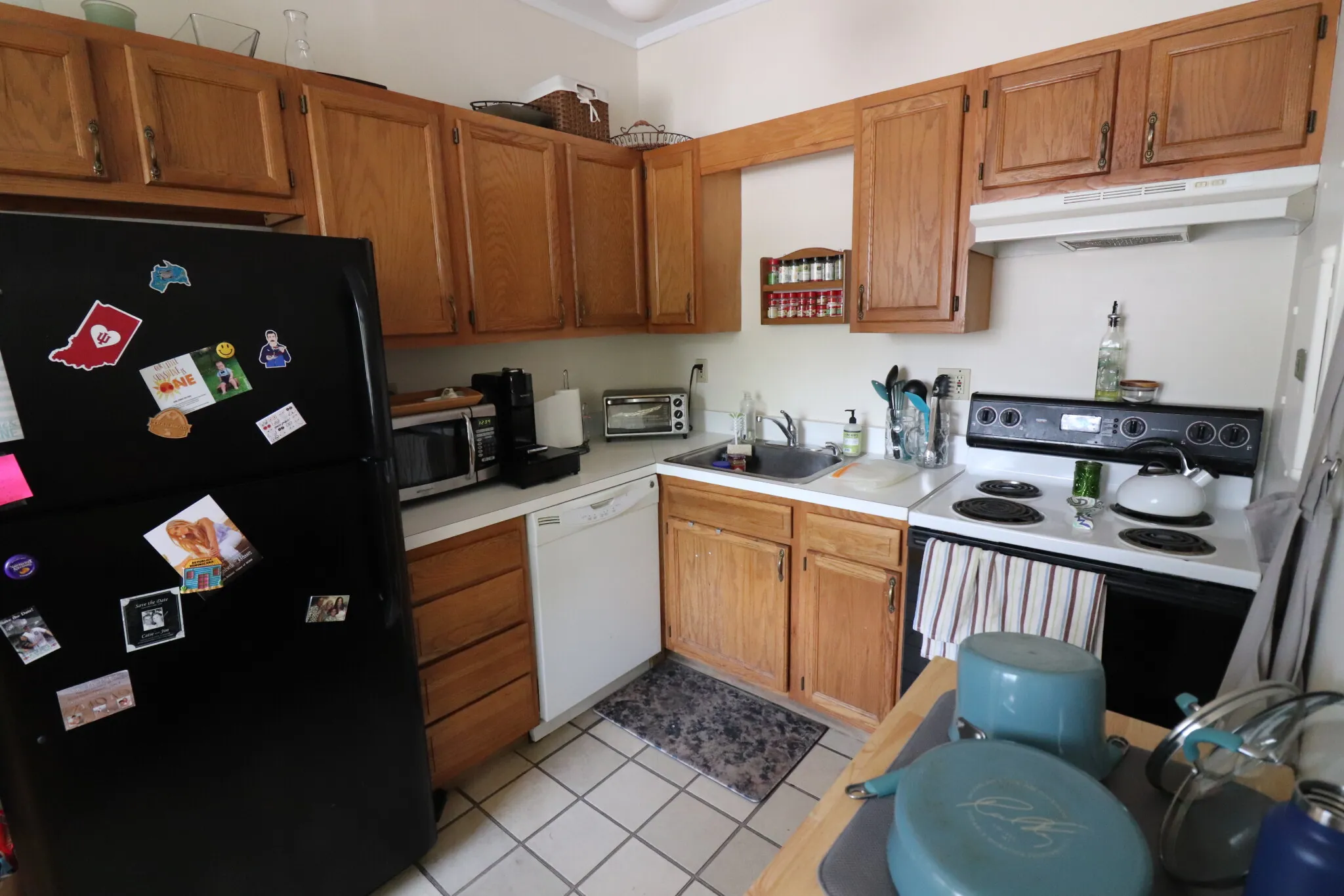 2 bed, 1 bath apartment for rent at 1090 Beacon St Unit 01D, Brookline — photo 4 of 21