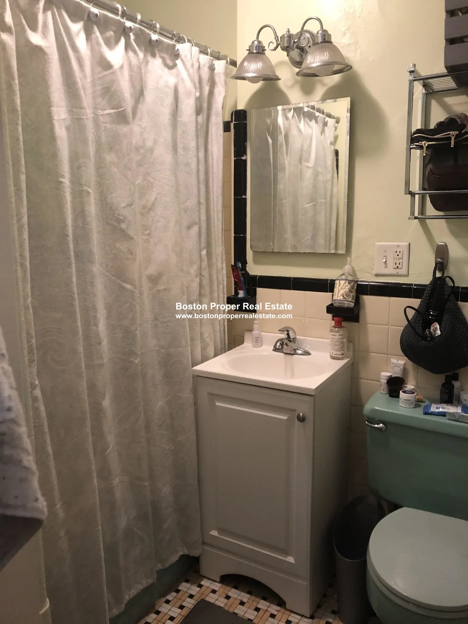 Studio bed, 1 bath apartment for rent at 1091 Boylston St Unit 28, Fenway — photo 7 of 8
