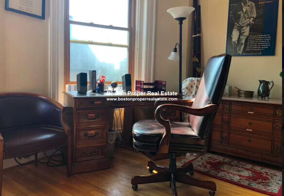 Studio bed, 1 bath apartment for rent at 1091 Boylston St Unit 34, Fenway — photo 5 of 11