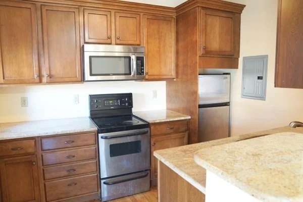 1 bed, 1 bath apartment for rent at 1091 Boylston St Unit 36, Fenway — photo 4 of 7